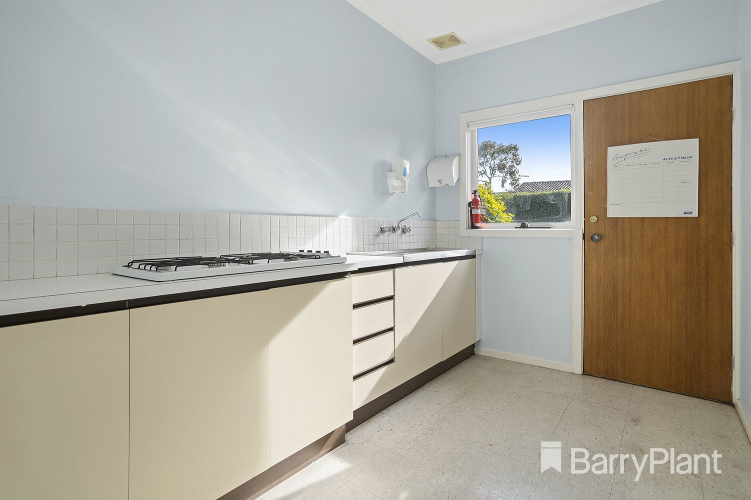 2/17 Wales Street, Springvale, VIC, 3171, Springvale - Thumbnail 4