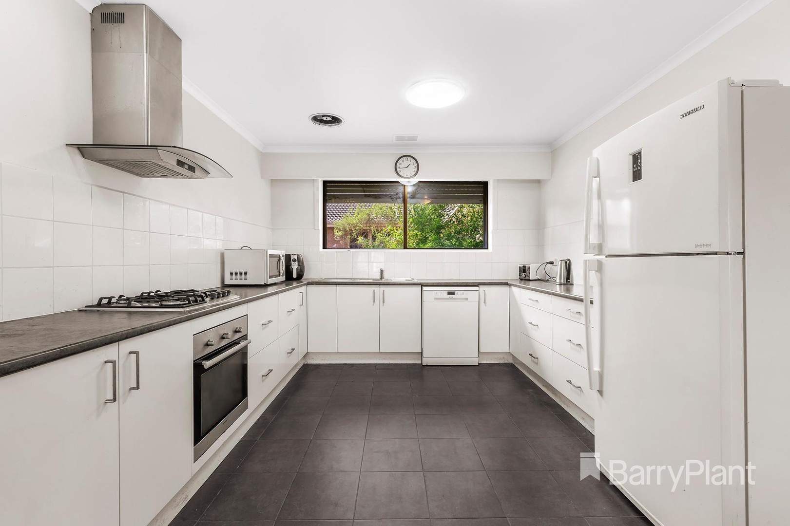 5 Red Hill Road, Springvale, VIC, 3171, Springvale - Thumbnail 4