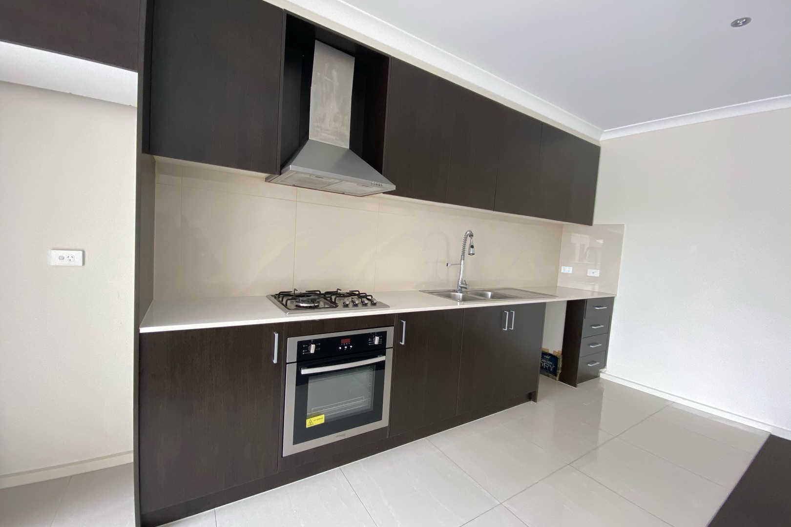 5/1-3 Electric Street, Glenroy, VIC 3046 - Thumbnail 2 - 06/10/2020