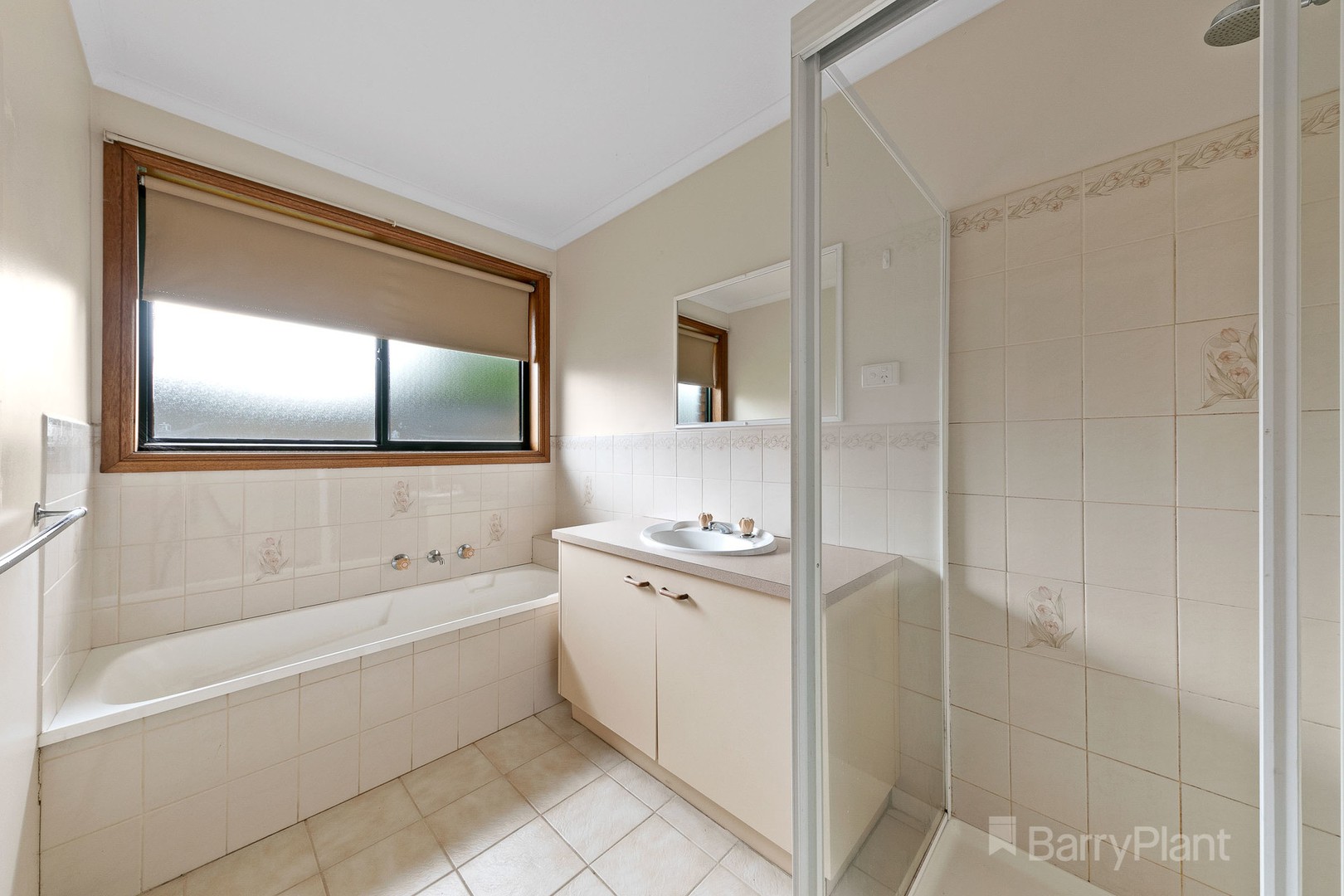 2/7 Inverness ClosePakenham, VIC 3810, Suffolk Park - Thumbnail 5
