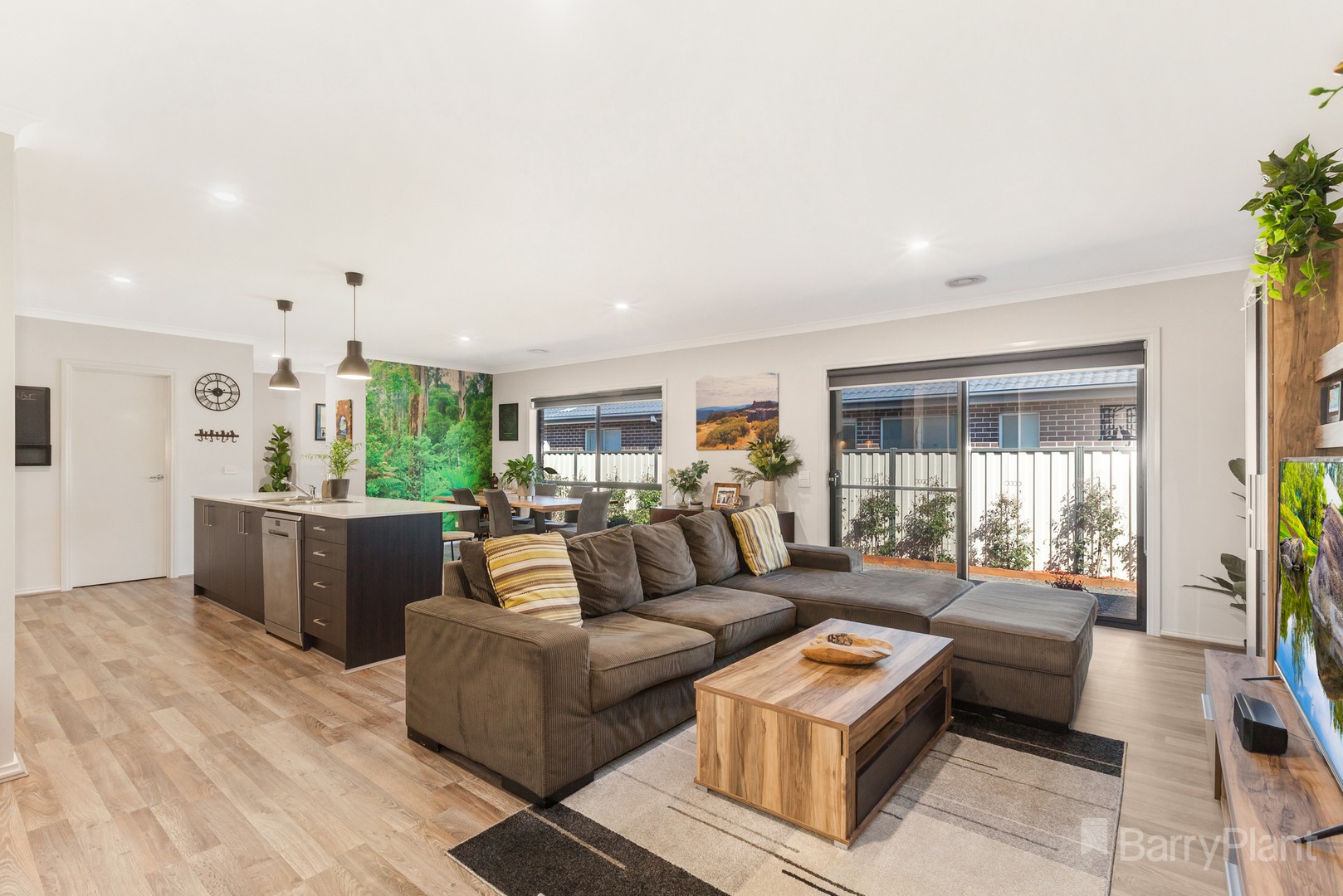 12 Olmar Place, Kelmscott, WA, 6111, Kelmscott - Thumbnail 6