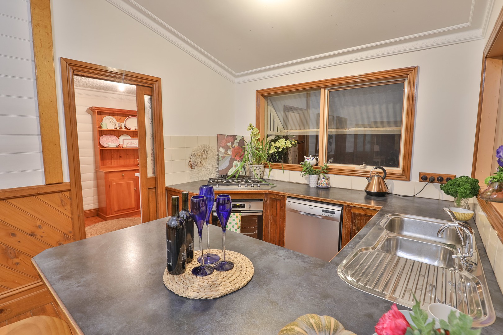 3/10-12 Mason Street, Tin Can Bay, QLD, 4580, Tin Can Bay - Thumbnail 4