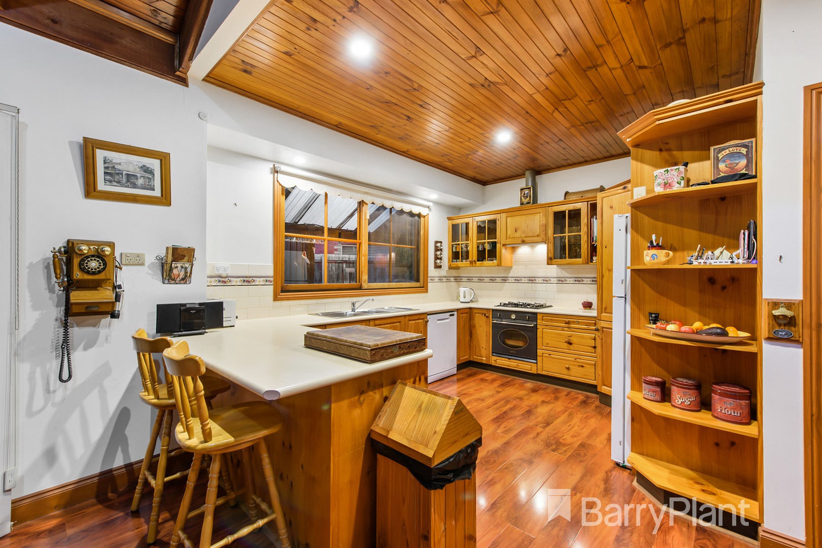 6 Parkview CloseHoppers Crossing, VIC 3029, Hoppers Crossing - Thumbnail 8