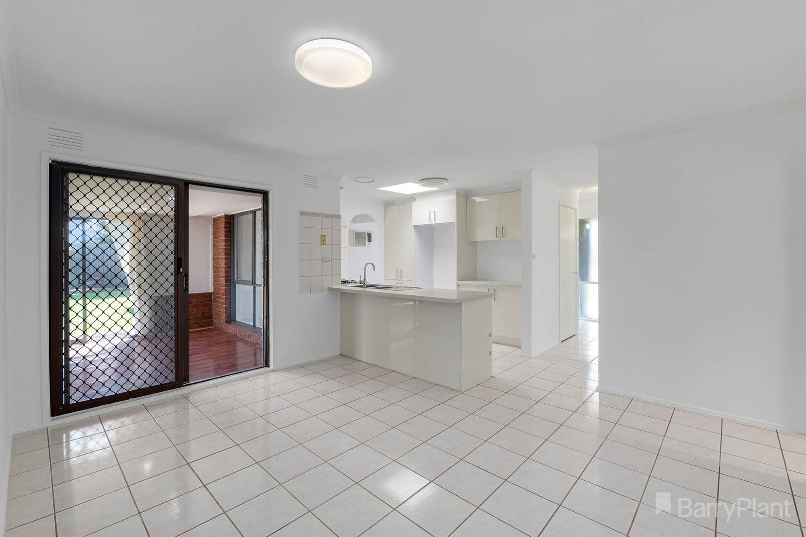 2 Wilga CourtNarre Warren, VIC 3805, Narre Warren - Thumbnail 6