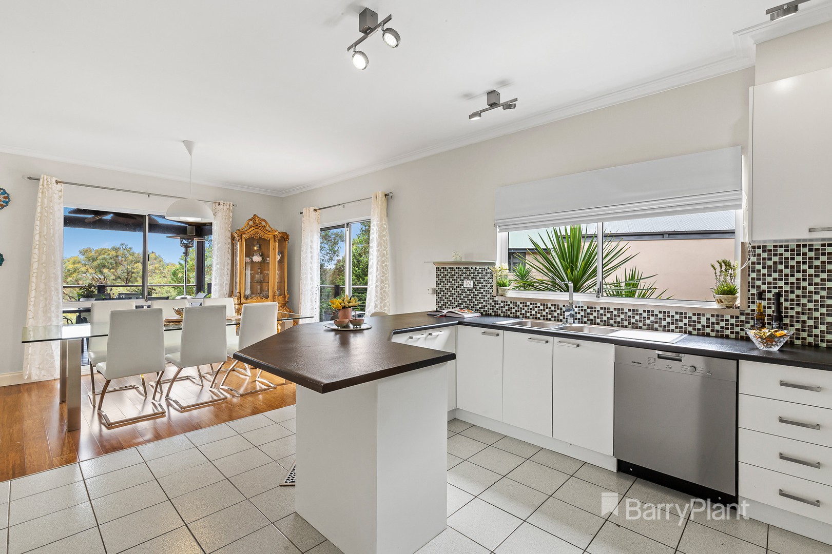 23 Eden Valley Road, Warranwood, VIC 3134, Warranwood - Thumbnail 3
