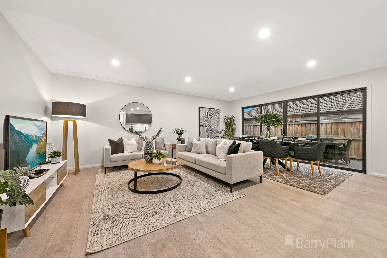 43 Meadowlea CrescentPakenham, VIC 3810, Pakenham - Thumbnail 3