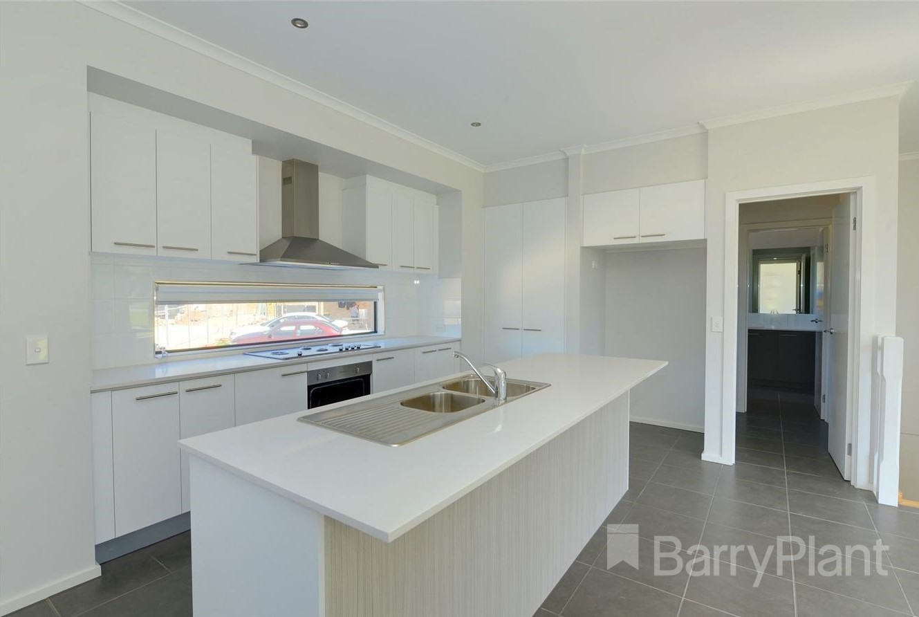 2/119 Yarana DriveMount Helen, VIC 3350, Mount Helen - Thumbnail 3