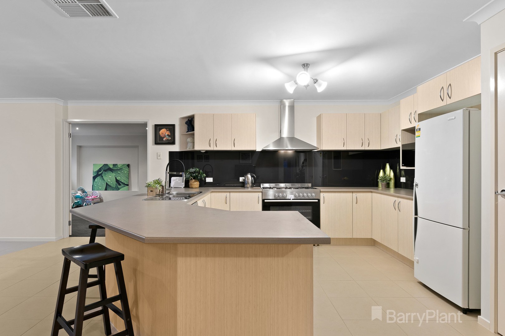 32 Dunkeld Avenue, Baulkham Hills, NSW, 2153, Baulkham Hills - Thumbnail 2