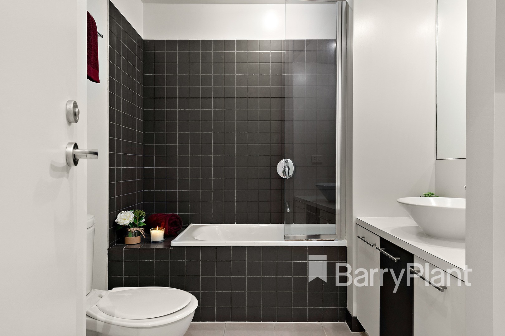 206/54 Nott StreetPort Melbourne, VIC 3207, Green Valley - Thumbnail 6