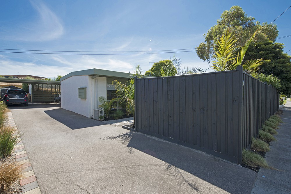 1/14-16 Fleet StreetMornington, VIC 3931, Carlisle - Thumbnail 2
