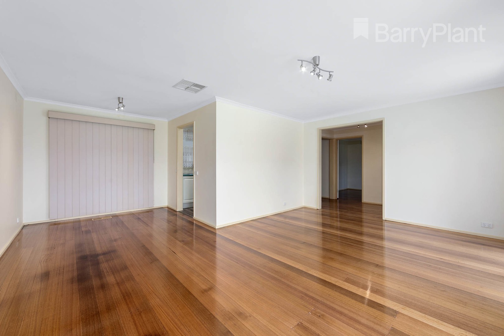 38 Joyce Street, South Toowoomba, QLD, 4350, South Toowoomba - Thumbnail 6