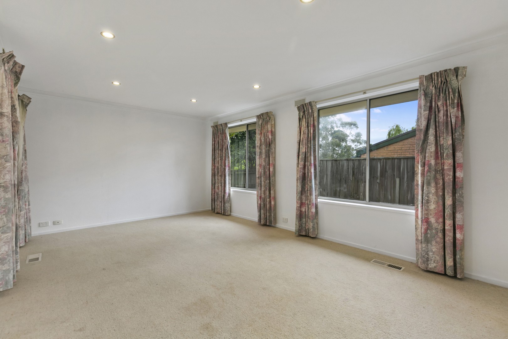 2 Chardonnay Street, Wilsonton Heights, QLD, 4350, Wilsonton Heights - Thumbnail 5