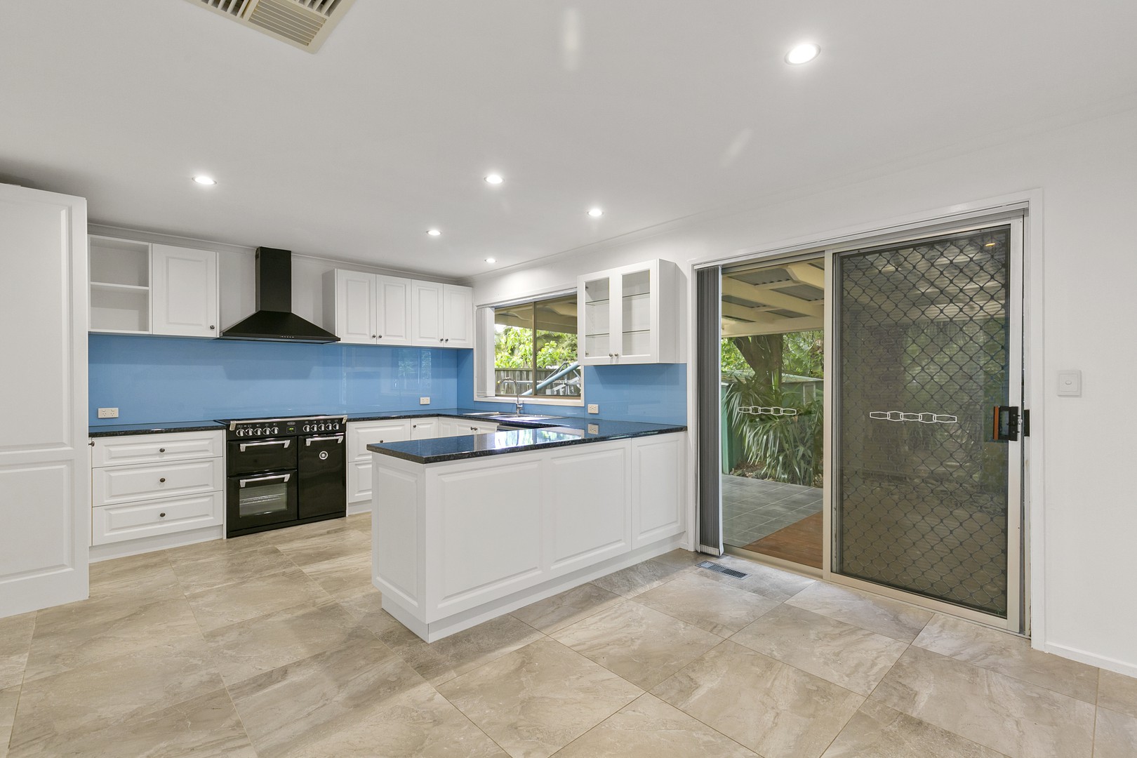 2 Chardonnay Street, Wilsonton Heights, QLD, 4350, Wilsonton Heights - Thumbnail 6