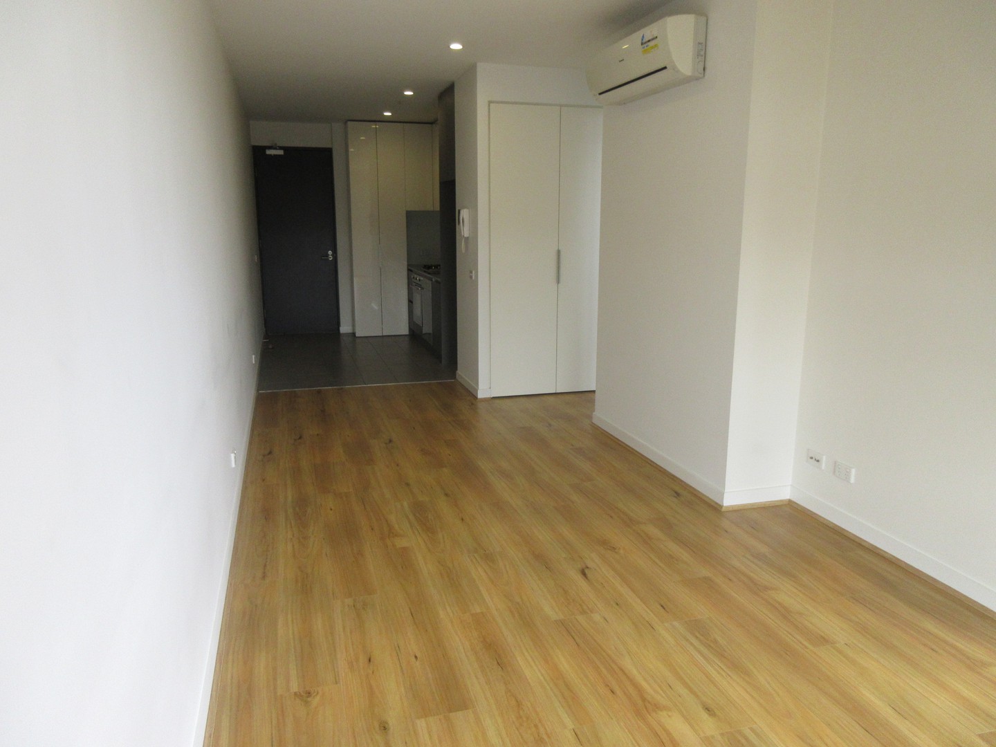 501/1 Foundry Road, Sunshine, VIC 3020 - Thumbnail 1 - 12/10/2020