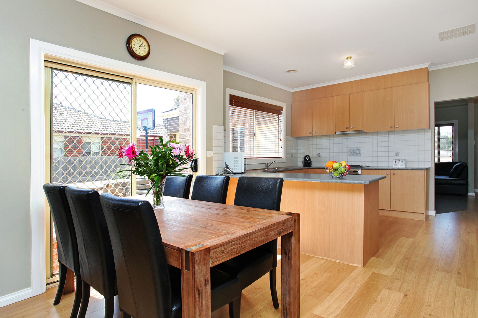 46 Bellview Dr, Sunbury, VIC 3429 - Thumbnail 1 - 12/10/2020