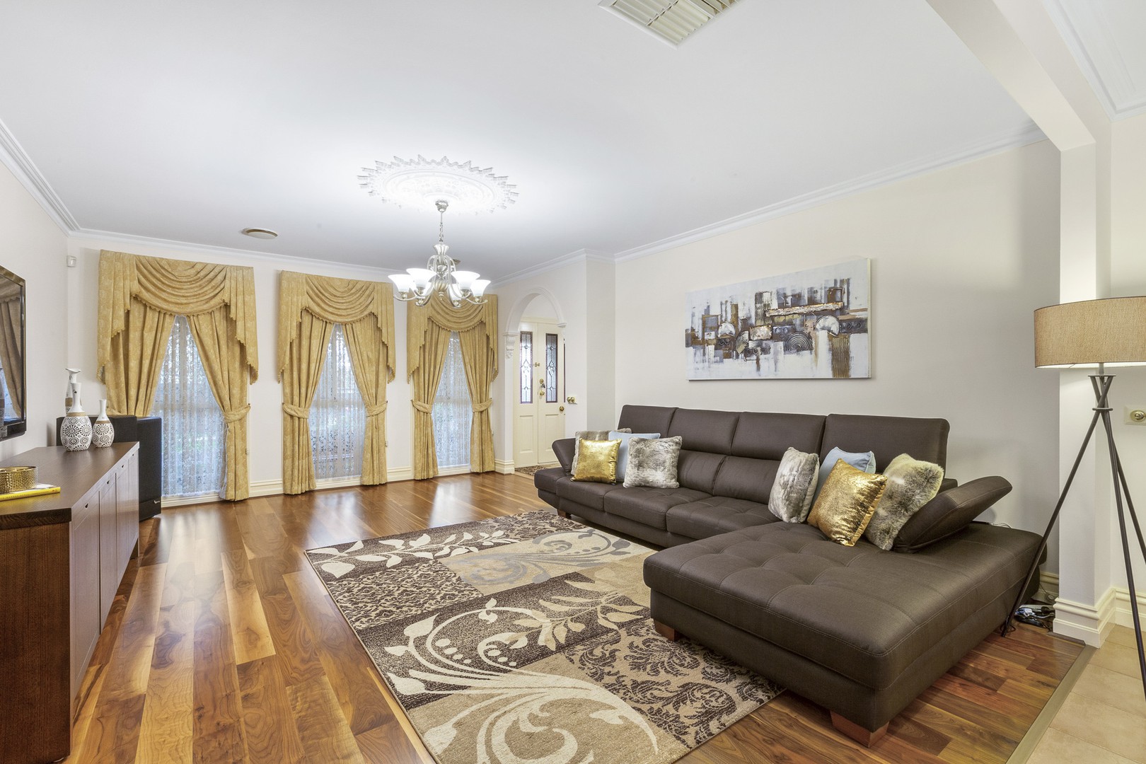 73 Saronvale CrescentHillside, VIC 3037, Hillside - Thumbnail 2