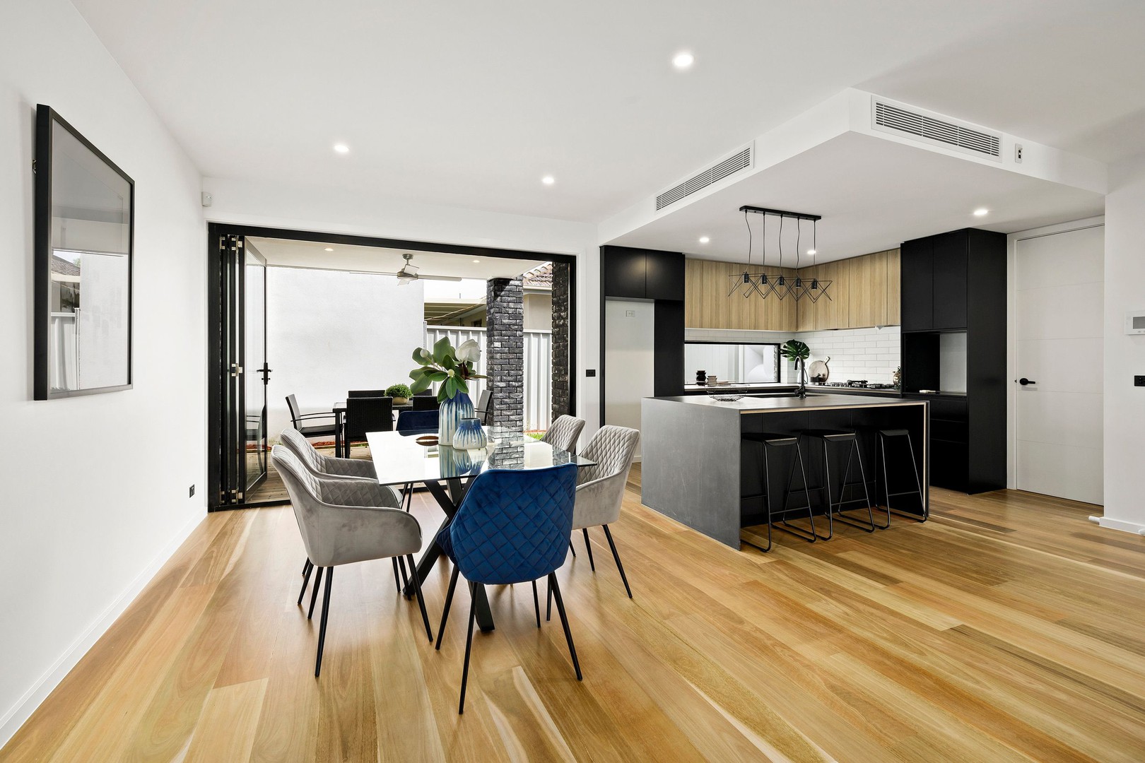 2 /114 Clarence Street, Sydney, NSW, 2000, Sydney - Thumbnail 3