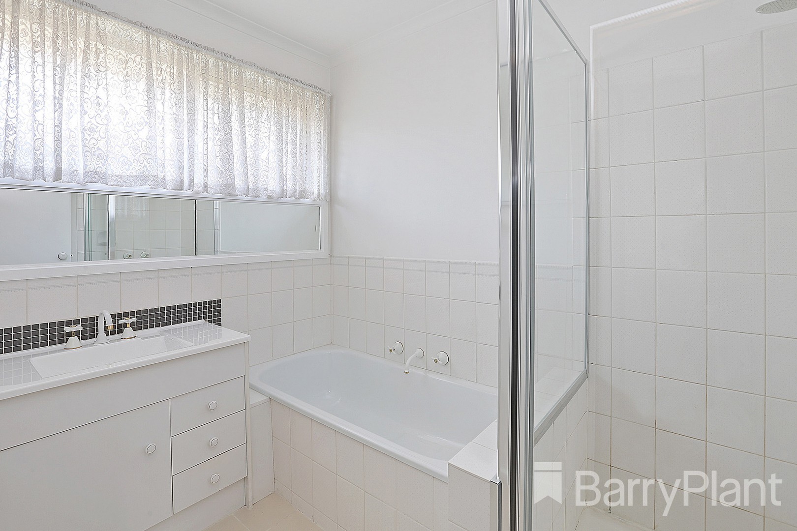 4/42-44 Burdoo DriveGrovedale, VIC 3216, Werombi - Thumbnail 8