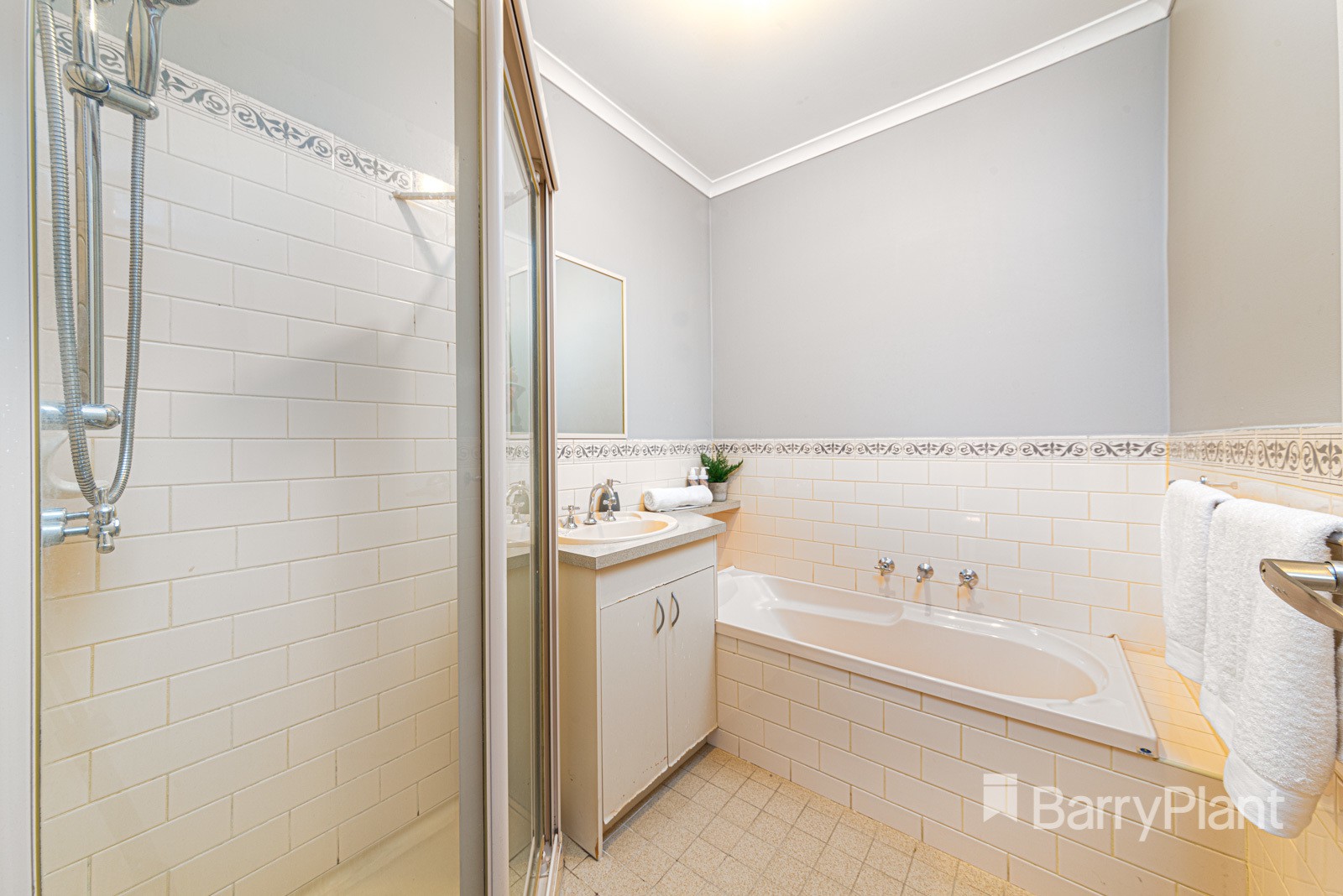 2/85 Rokewood CrescentMeadow Heights, VIC 3048, Oakville - Thumbnail 8