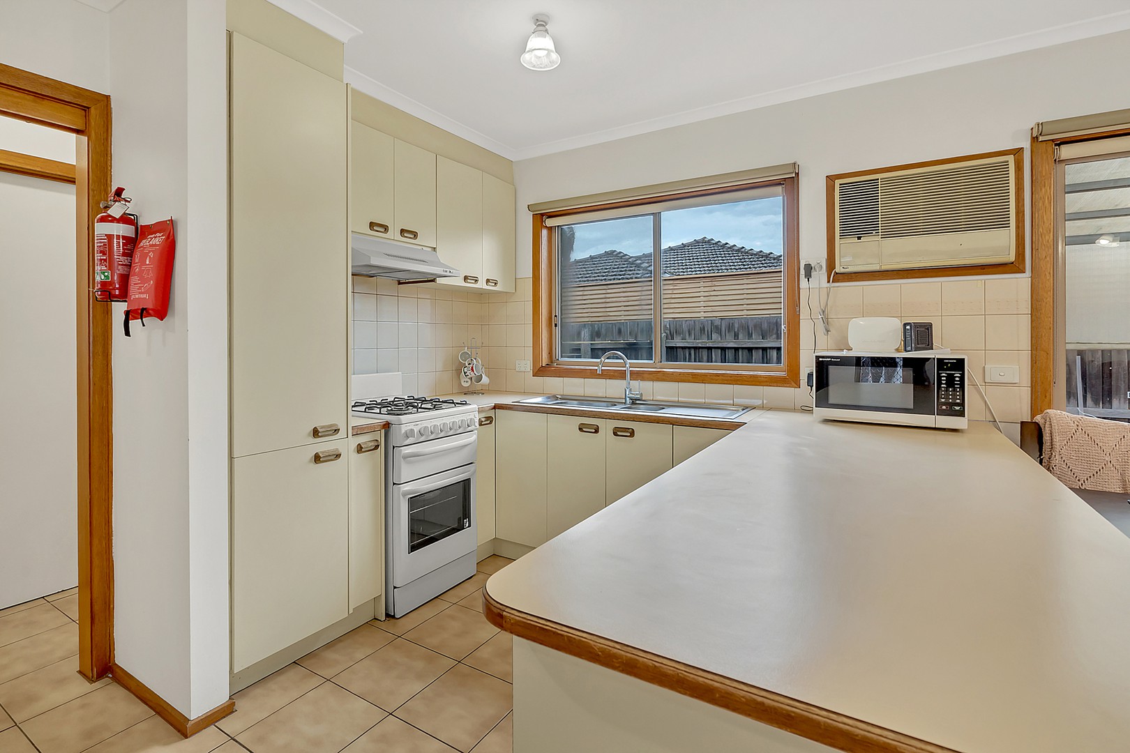 2/53 Pickett StreetReservoir, VIC 3073, Macquarie Park - Thumbnail 2