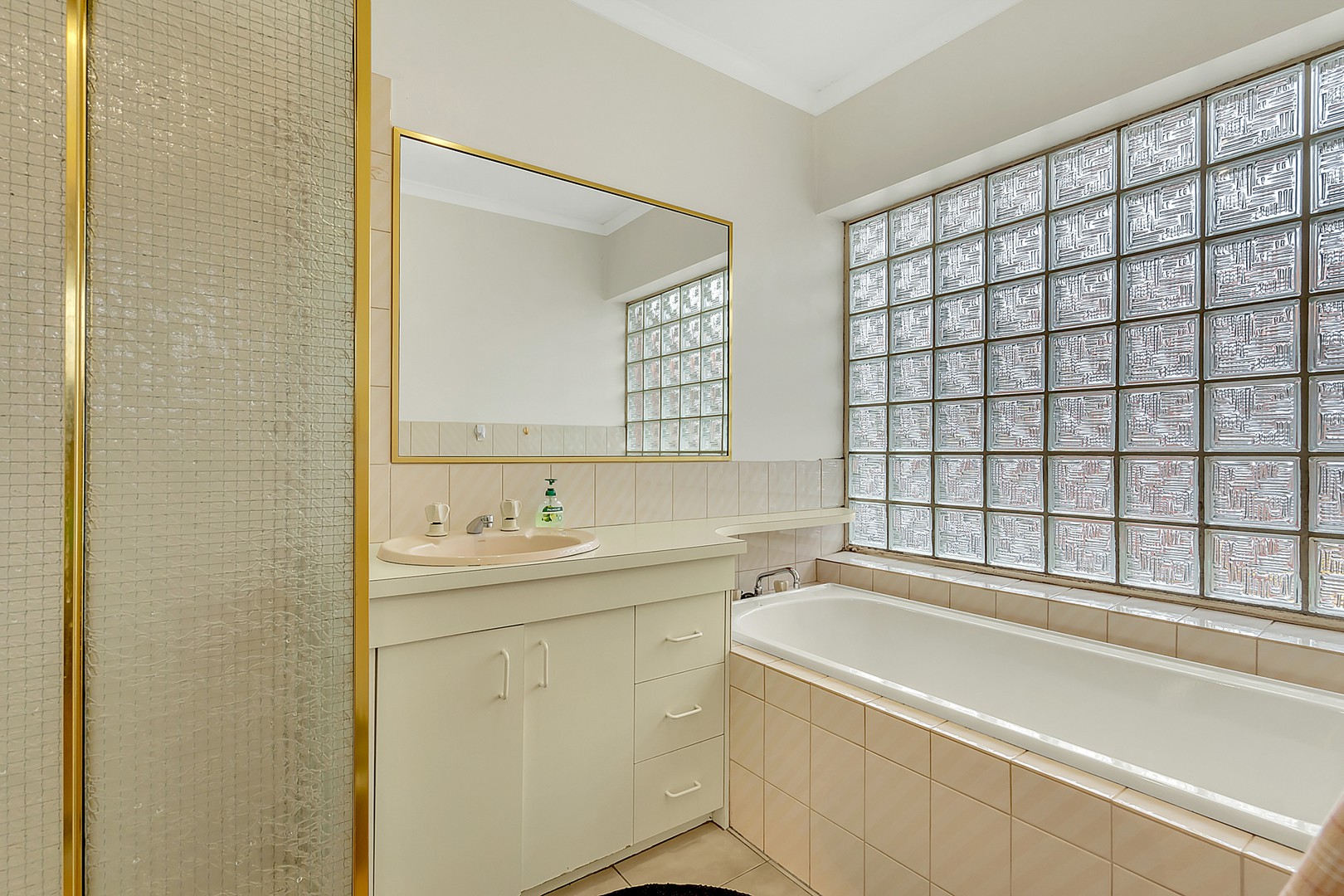 2/53 Pickett StreetReservoir, VIC 3073, Macquarie Park - Thumbnail 5