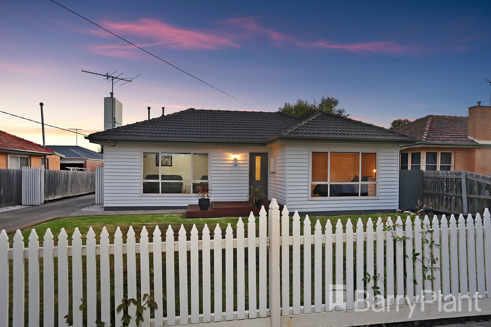 Shop 14 Bourke Rd, Clarinda Shopping Centre, Clarinda, VIC, 3169, Hughesdale - Thumbnail 2