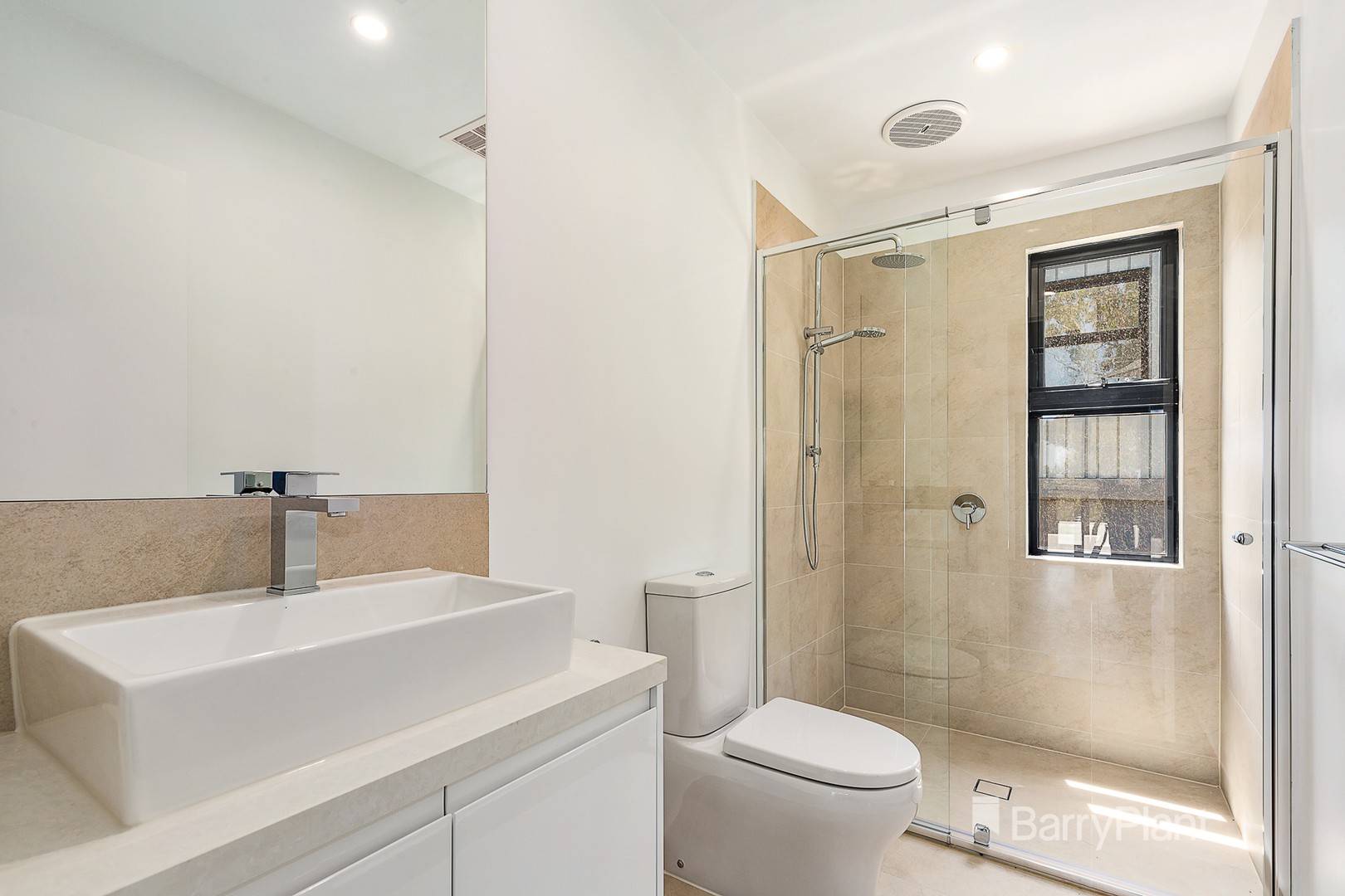 1/18 Clyde StreetDiamond Creek, VIC 3089, Diamond Creek - Thumbnail 6