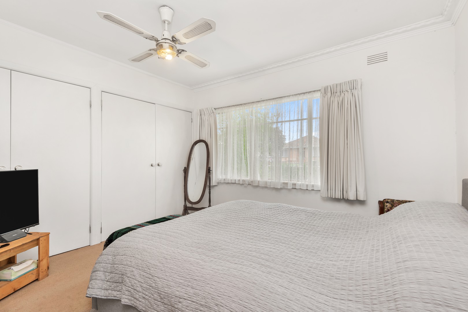 66A Kingfisher Avenue, Bossley Park, NSW, 2176, Bossley Park - Thumbnail 5
