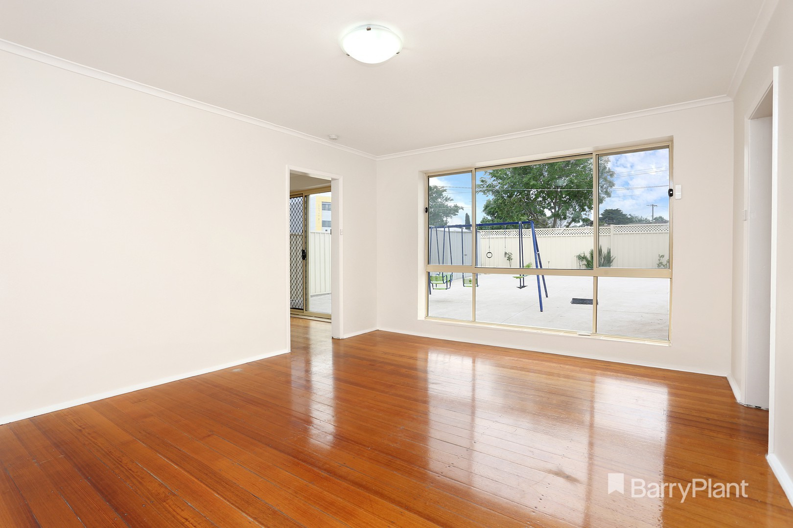 23 Bingara Street, Mount Lofty, QLD, 4350, Mount Lofty - Thumbnail 4