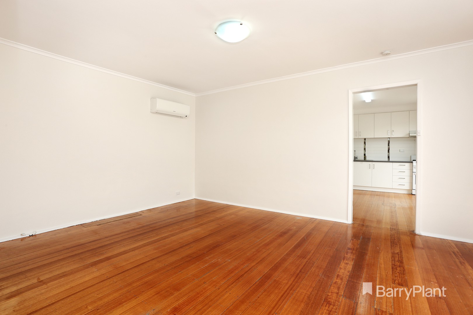 23 Bingara Street, Mount Lofty, QLD, 4350, Mount Lofty - Thumbnail 5