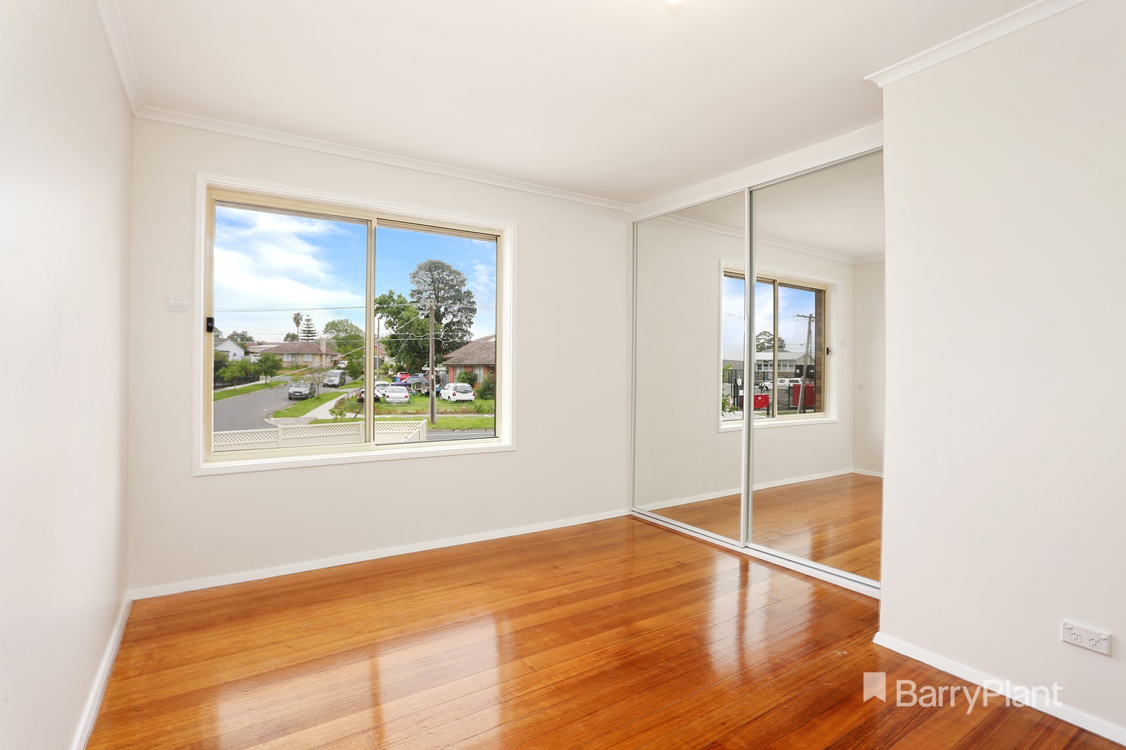 23 Bingara Street, Mount Lofty, QLD, 4350, Mount Lofty - Thumbnail 8