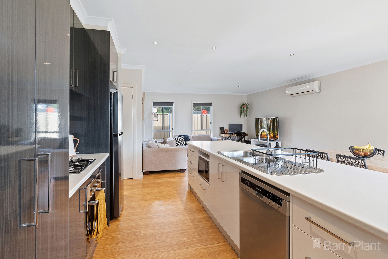 10/18A Emmett StreetGolden Square, VIC 3555, Golden Square - Thumbnail 3