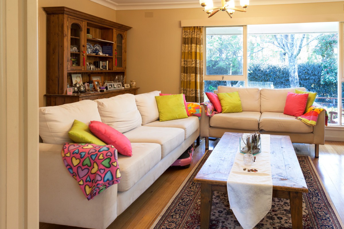 18 Old Gembrook Road, Emerald, VIC 3782 - Thumbnail 1 - 21/10/2020