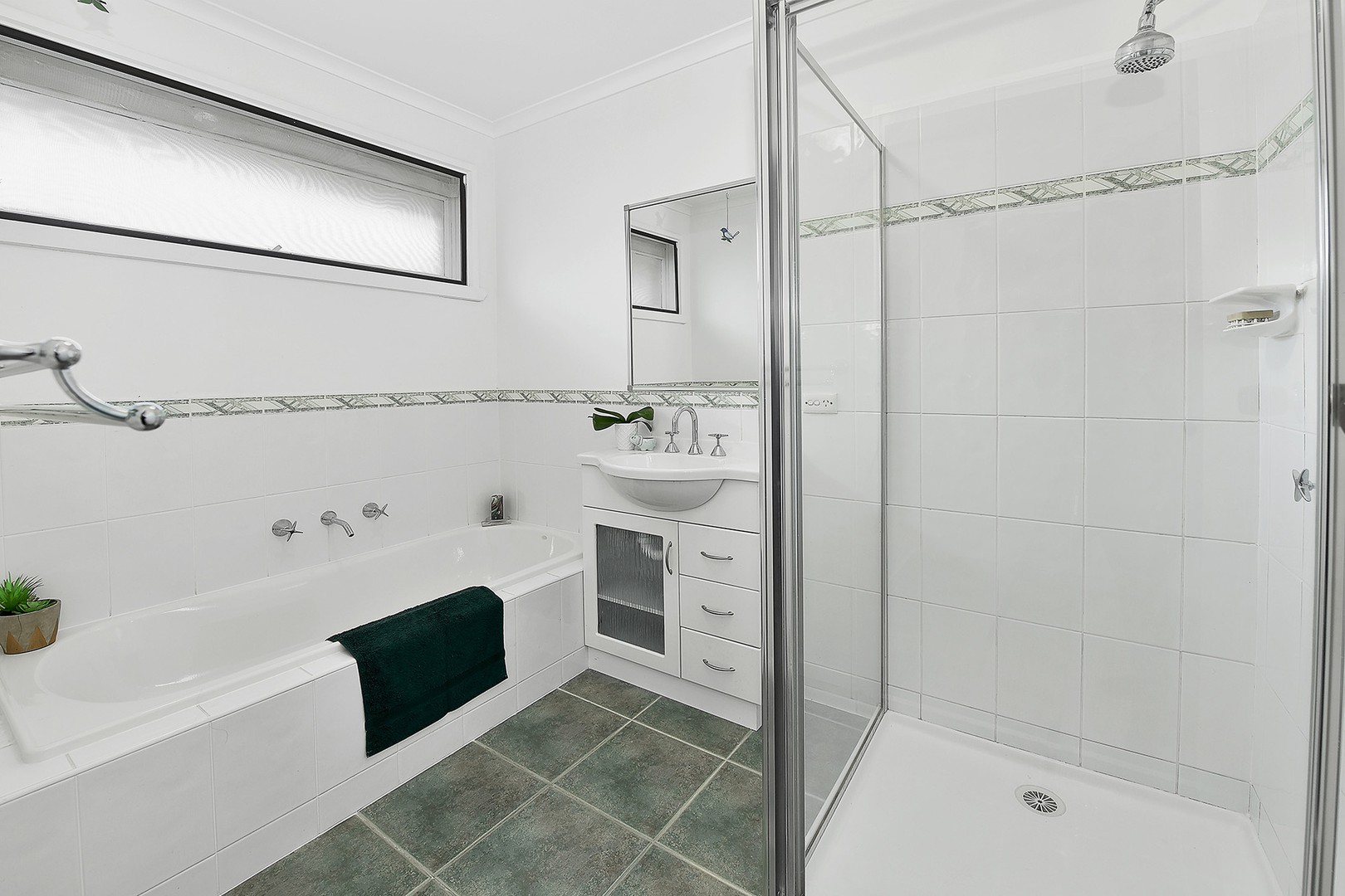 24 Knights DriveGlen Waverley, VIC 3150, Glen Waverley - Thumbnail 7