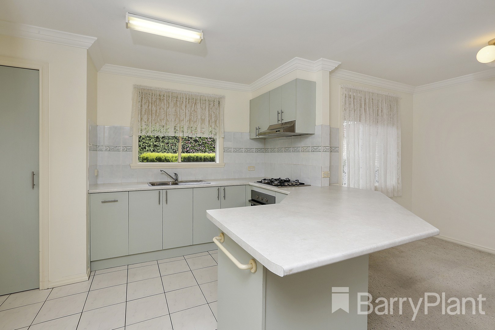 2/12 Meadowvale DriveGrovedale, VIC 3216, Grovedale - Thumbnail 3