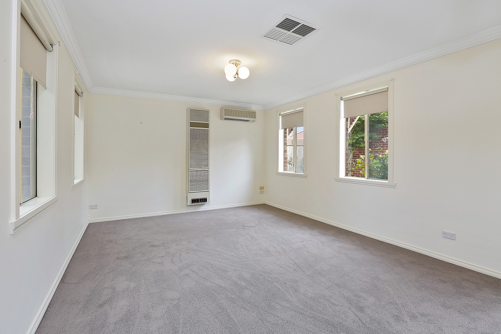 2/12 Meadowvale DriveGrovedale, VIC 3216, Grovedale - Thumbnail 4