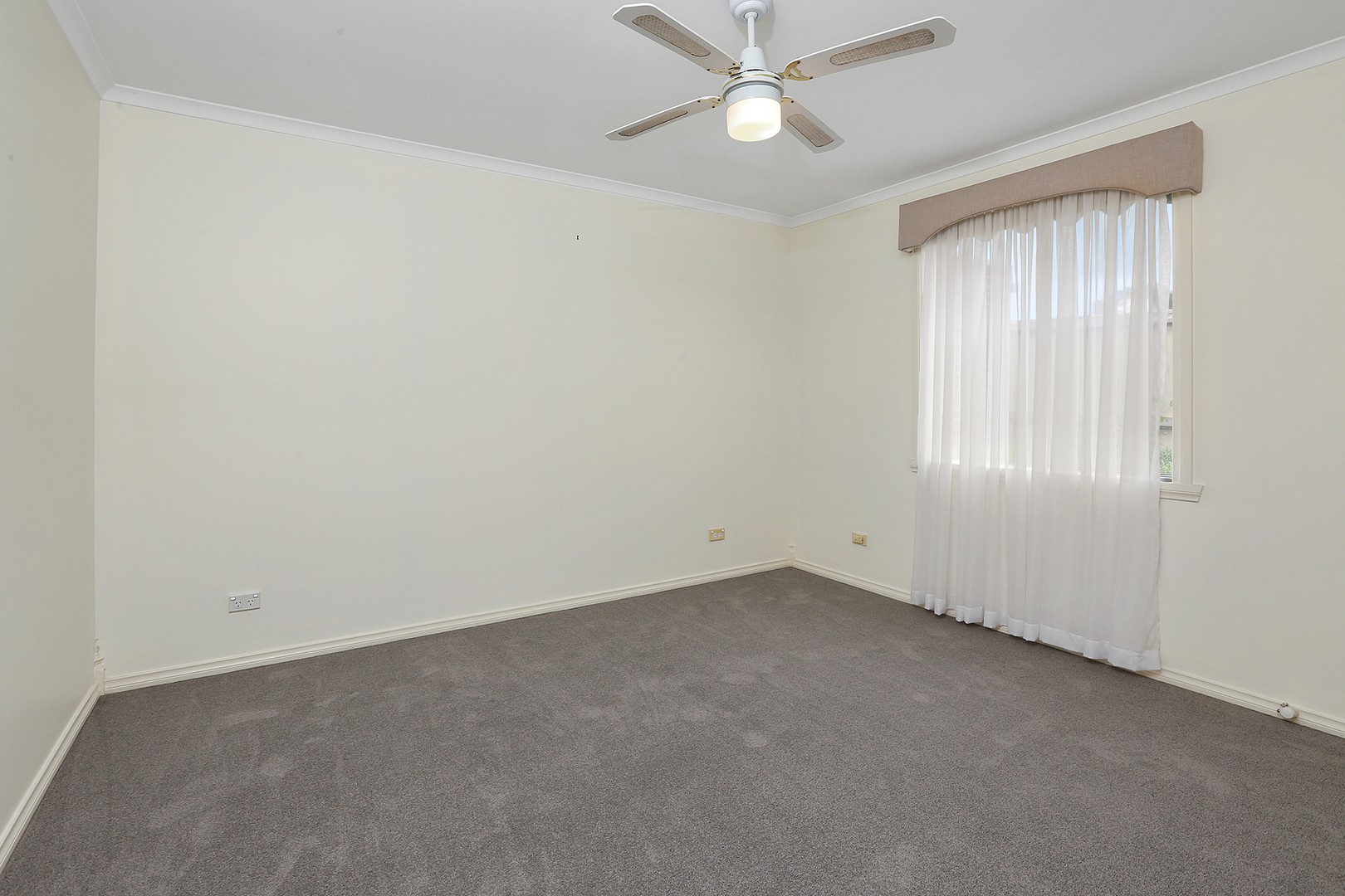 2/12 Meadowvale DriveGrovedale, VIC 3216, Grovedale - Thumbnail 6