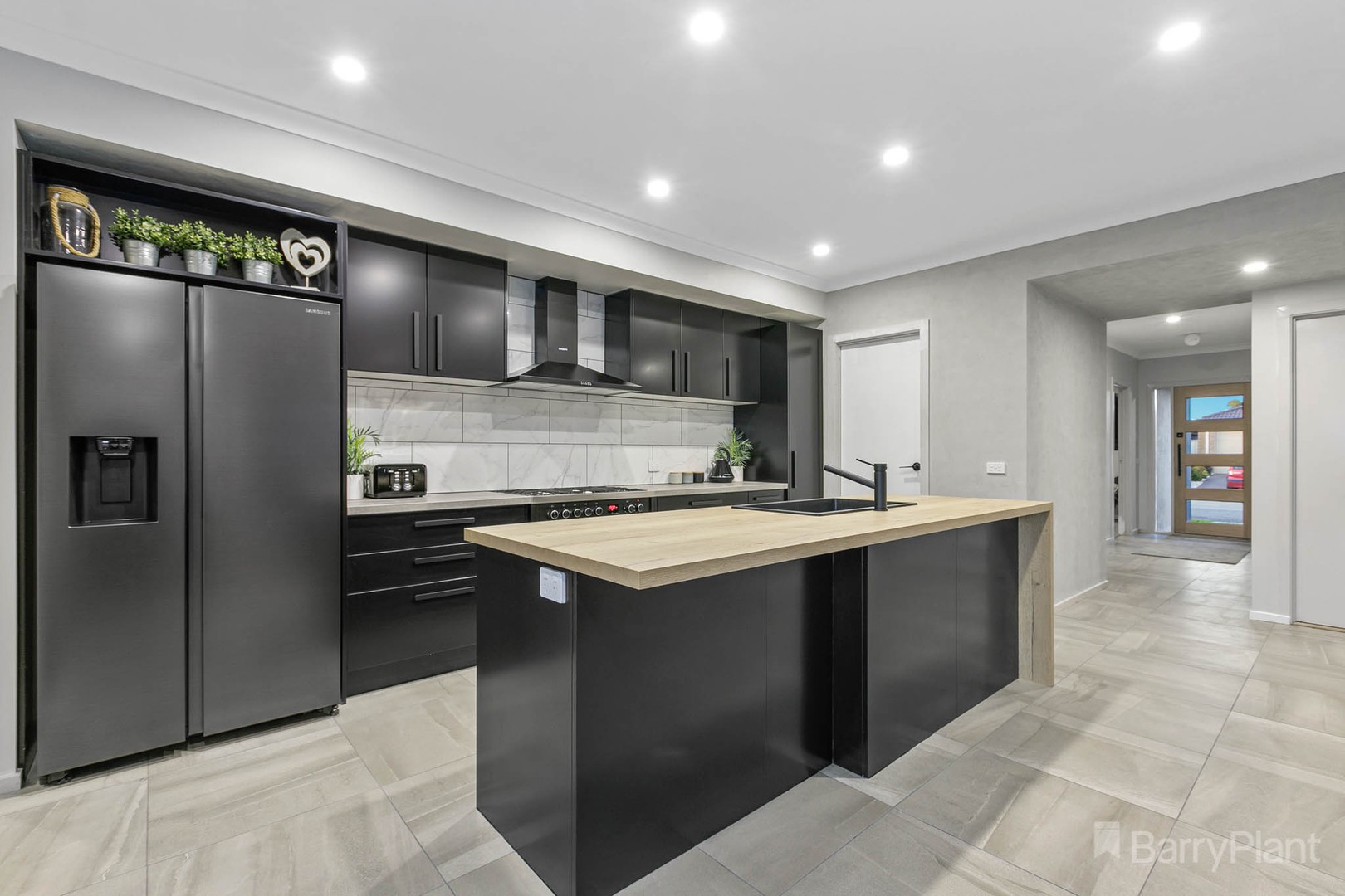 11 Rosella AvenuePakenham, VIC 3810, Pakenham - Thumbnail 2