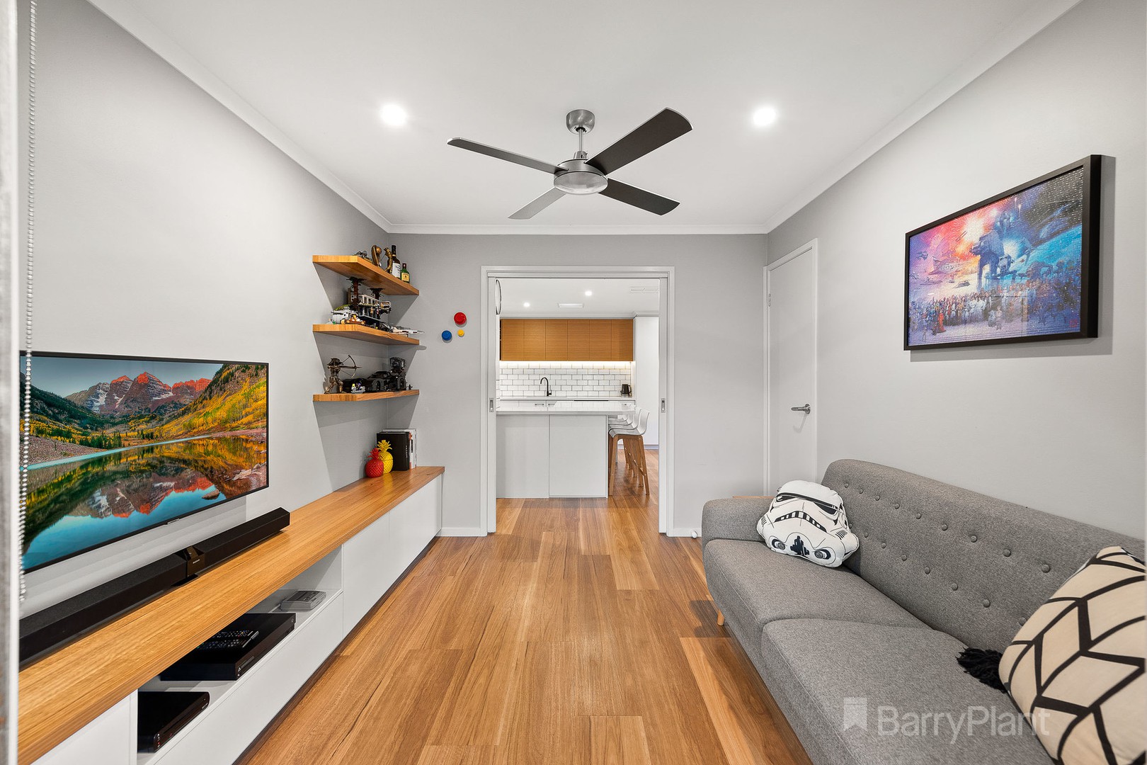10 Conrad CourtPakenham, VIC 3810, Pakenham - Thumbnail 5