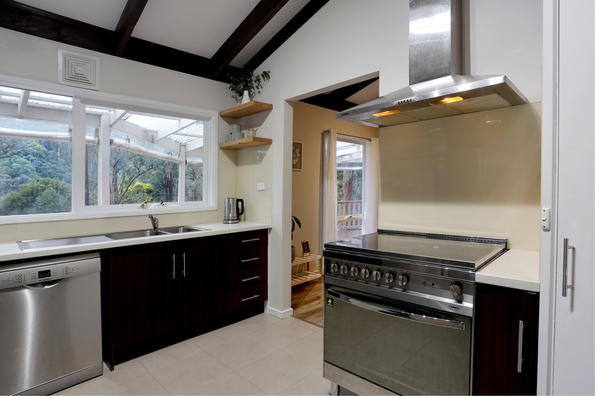 8 Edmunds RoadCockatoo, VIC 3781, Cockatoo - Thumbnail 7