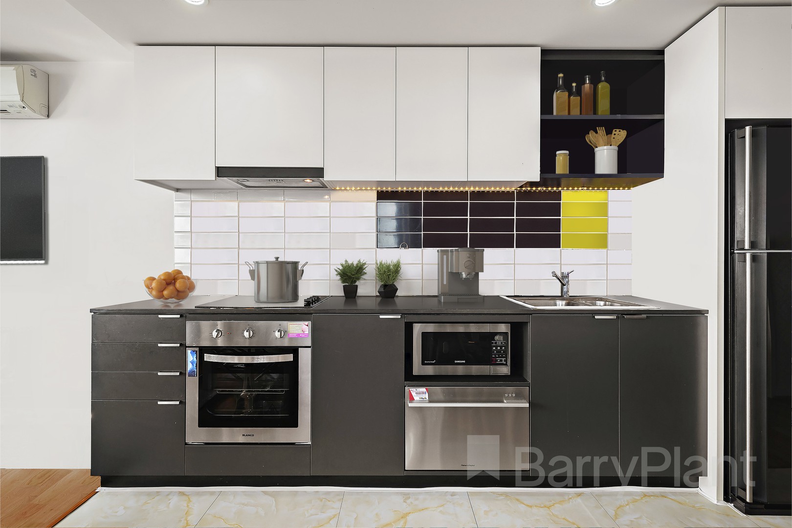 1401/815 Bourke StreetDocklands, VIC 3008, Docklands - Thumbnail 4
