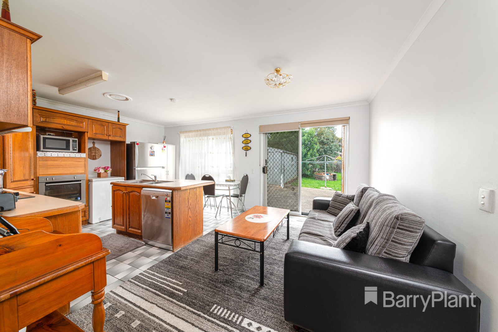 13 Melwood CourtMeadow Heights, VIC 3048, Meadow Heights - Thumbnail 4