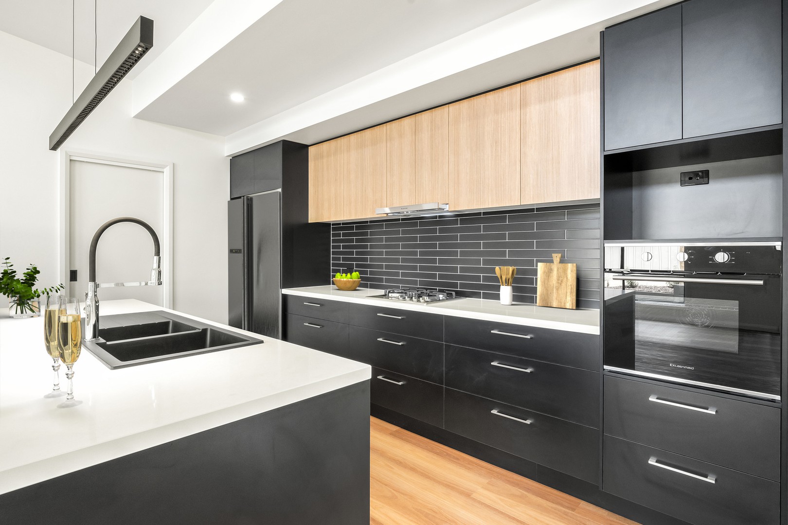 18 Galloway StreetAscot, VIC 3551, Ascot - Thumbnail 3