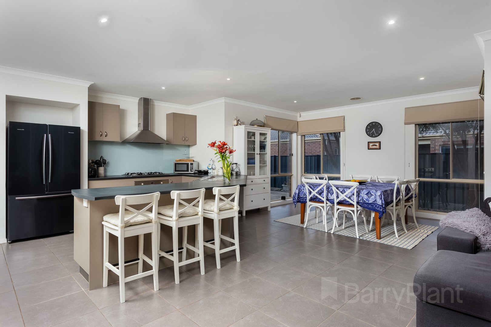 31 Whitlam GreenPoint Cook, VIC 3030, Point Cook - Thumbnail 5