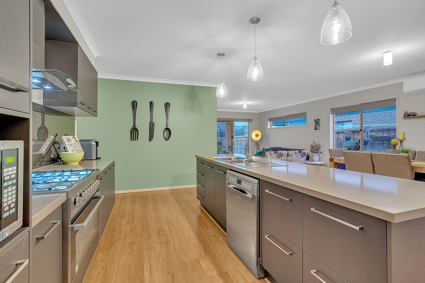 27 Celeste StreetMickleham, VIC 3064, Mickleham - Thumbnail 7