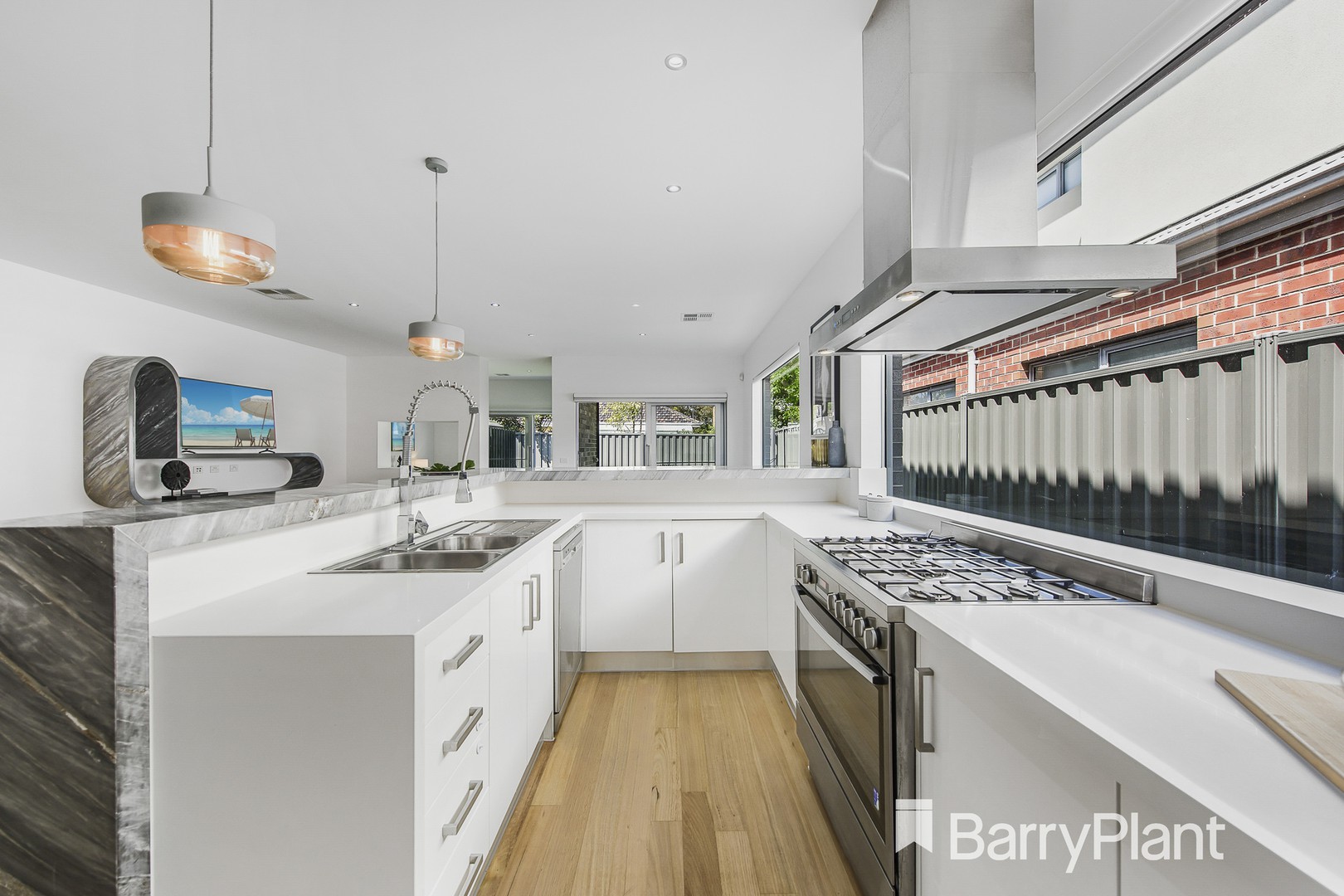126 Seventh AvenueAltona North, VIC 3025, Altona North - Thumbnail 5