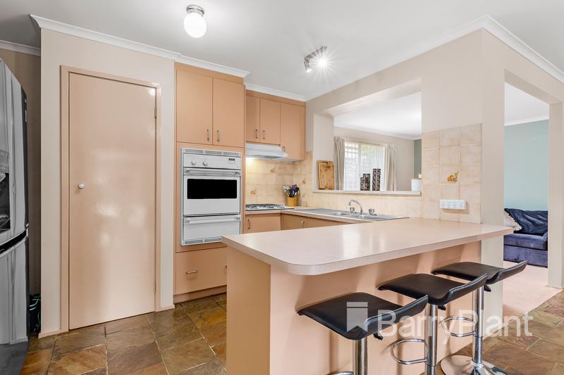 489 Crane Avenue, Kawana, QLD, 4701, Kawana - Thumbnail 4