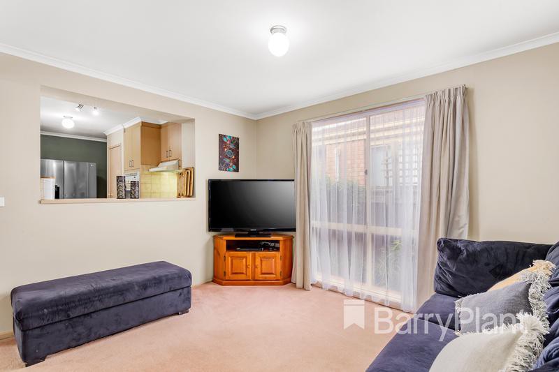 489 Crane Avenue, Kawana, QLD, 4701, Kawana - Thumbnail 5