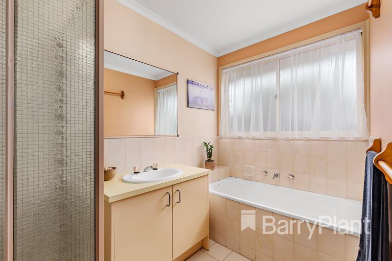 489 Crane Avenue, Kawana, QLD, 4701, Kawana - Thumbnail 7