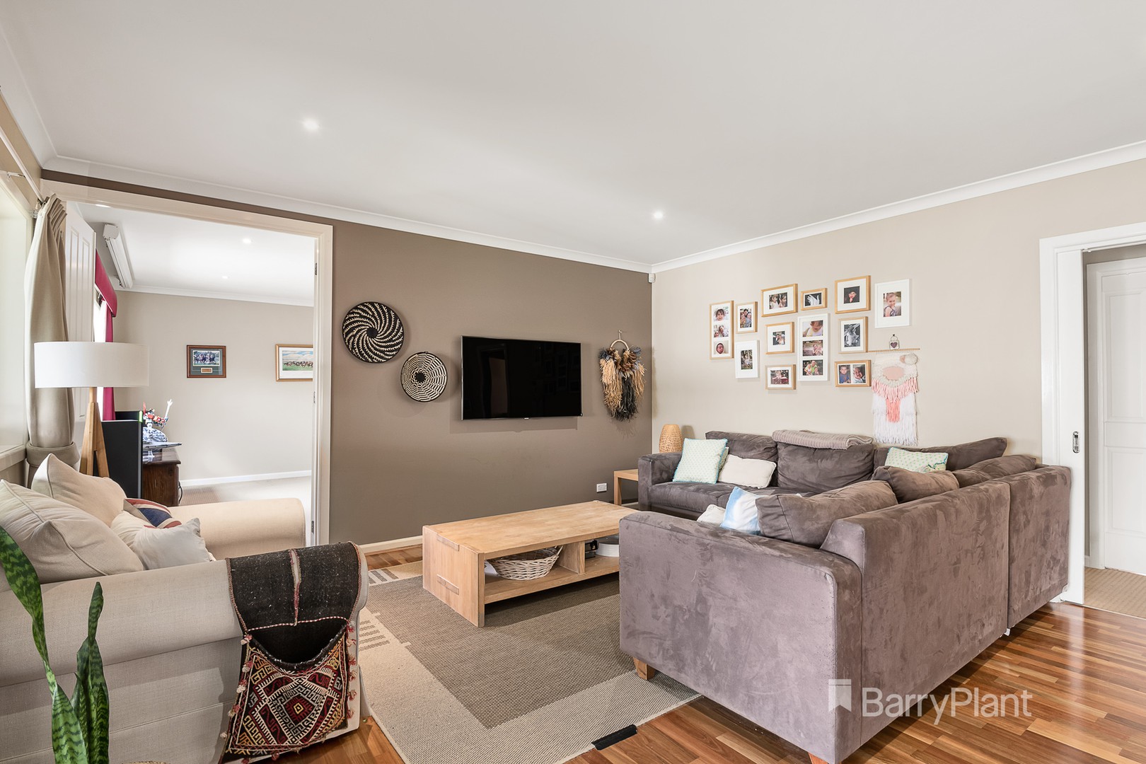 207 Linsell BoulevardCranbourne East, VIC 3977, Cranbourne East - Thumbnail 4